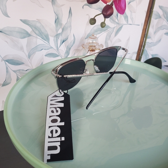 MADEIN | Classic Double Brow Sunglasses NWT - Picture 2 of 8